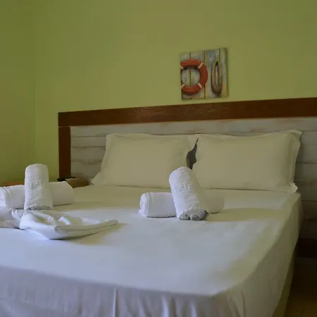 Apartments Dimitra Paralia Dionysiou Exterior photo